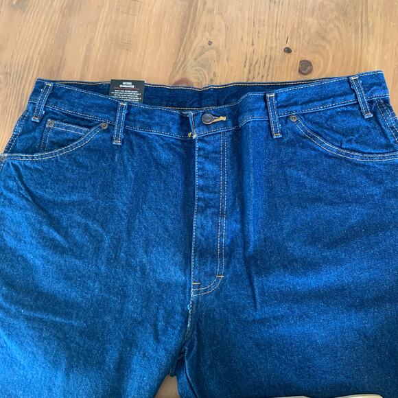 Dickies Men’s Jeans 42x29 Regular Fit Medium Wash Denim NEW Work Jeans - Picture 8 of 10